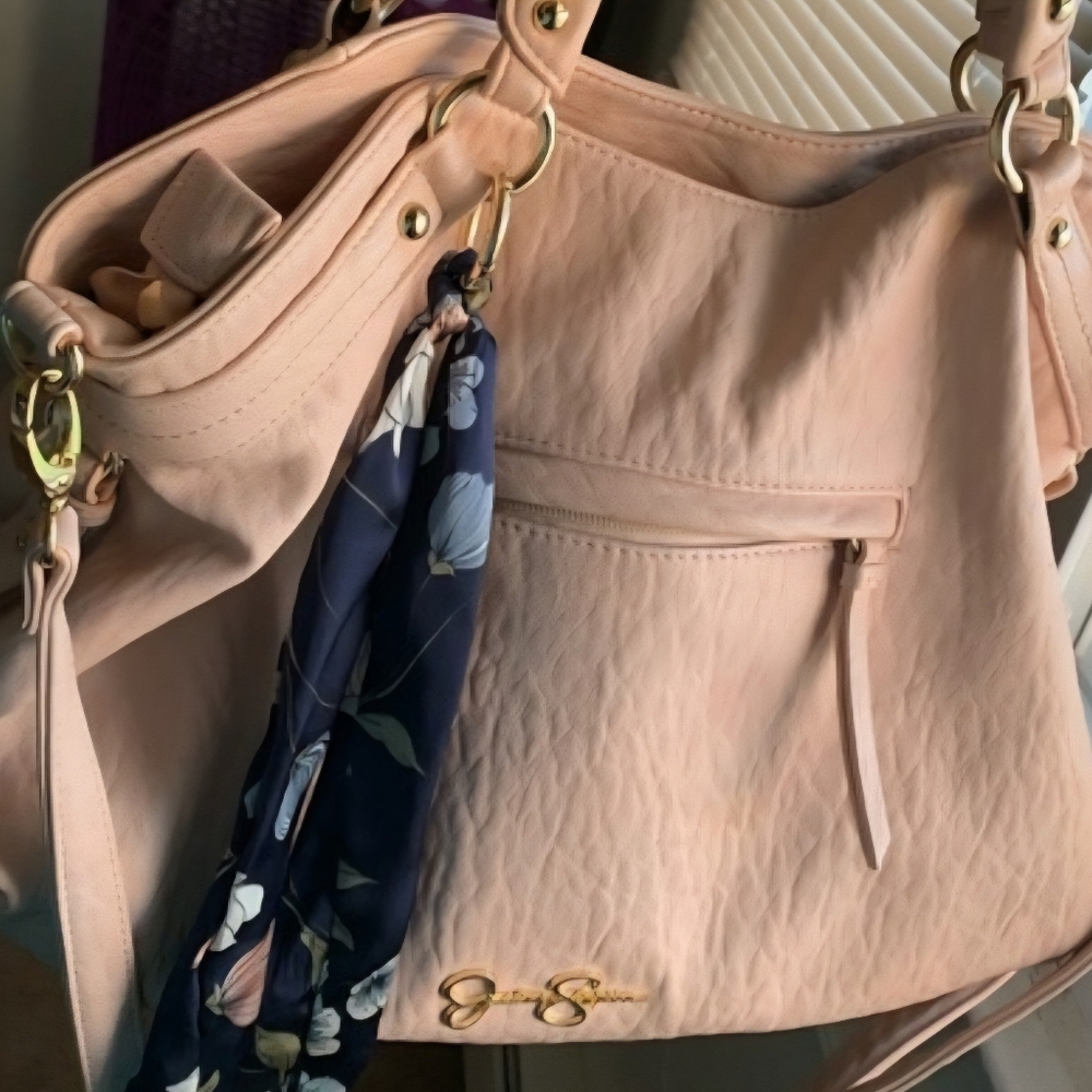 🩷Jessica Simpson Blush Pink Tote with Navy Floral Scarf🩷 - Picture 9 of 9